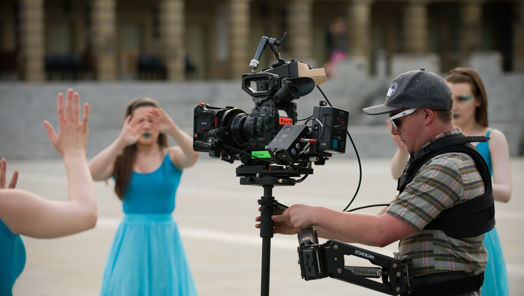 Contracts and permissions